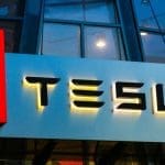 Precio del BTC se mantiene firme y Tesla sube 10% tras crucial noticia