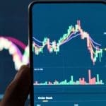 Grandes fondos envían cryptos a bolsas tras el desplome de los precios