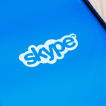 Crypto oplichters stelen gigantisch bedrag via neppe Skype app