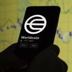 Polémica criptomoneda Worldcoin refuerza los controles de privacidad