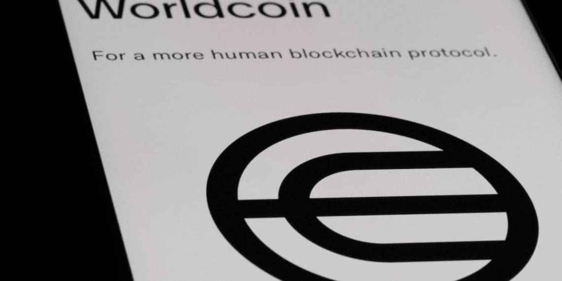 Worldcoin bajo la lupa por varias denuncias en España