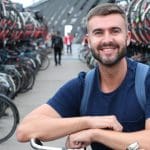 Este estudiante se hizo crypto millonario en un instante, descubre cómo