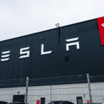 Alivio en el crypto mercado: Tesla confirma que no venderá su Bitcoin