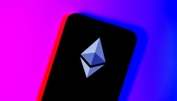 Ethereum se libera, precio sube $1000 en una semana, $4000 a la vista