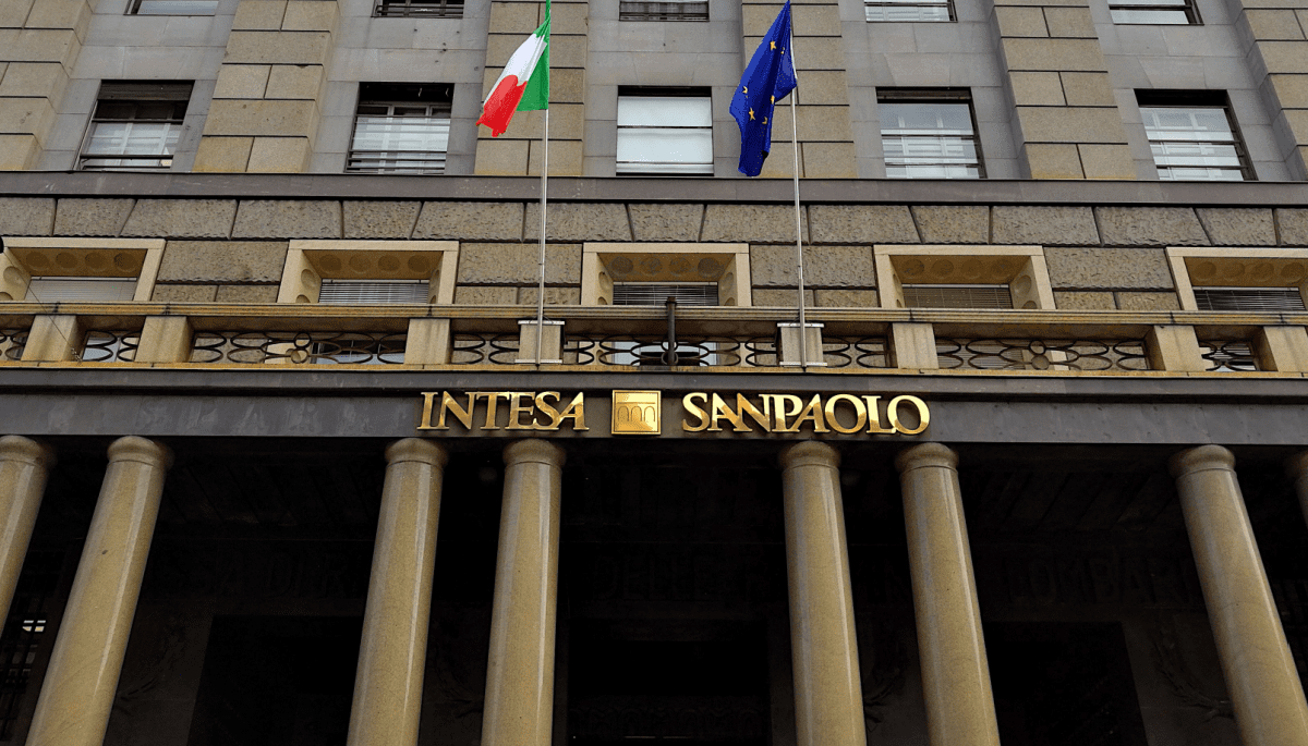 El mayor banco de Italia compra Bitcoin por valor de 1 millón de euros